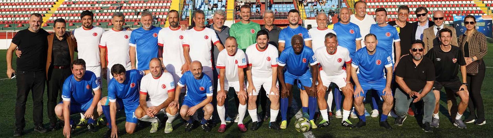 Futbolun Şöhretleri Üsküdar'da Buluştu Rüştü Reçber, Yattara, Hami Mandıralı, İbrahim Toraman, Giray Bulak, Orhan Kaynak 1