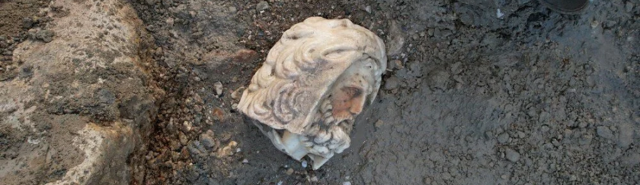 2 bin yıllık Yunan mitolojisi tanrılarının heykel başları bulundu (3)