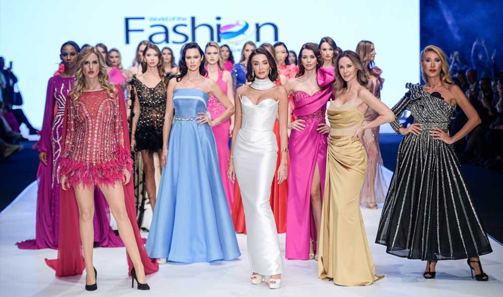 If Wedding Fashion İzmir Moda Tutkunları Ve Ünlü Modeller Bir Araya Geldi (3)